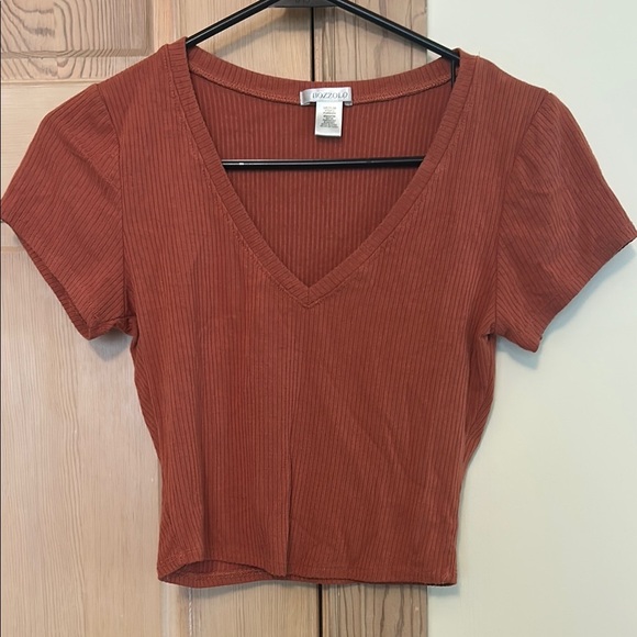 Bozzolo Tops - Red Fitted Crop Short Sleeve Tee